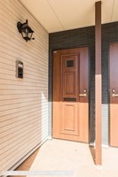 エントランス:玄関