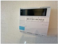 発電・温水設備:給湯器リモコン