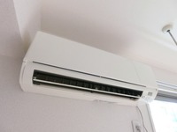 冷暖房・空調設備:エアコン