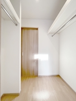 収納:ウォークインクローゼット