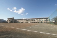 周辺環境:福原中学校