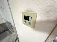 発電・温水設備:給湯器リモコン