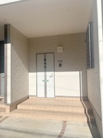 エントランス:玄関