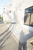 エントランス:外階段