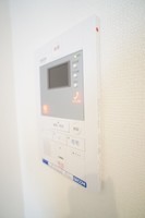 防犯設備:モニター付きインターホン