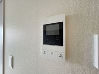 防犯設備:モニター付きインターホン